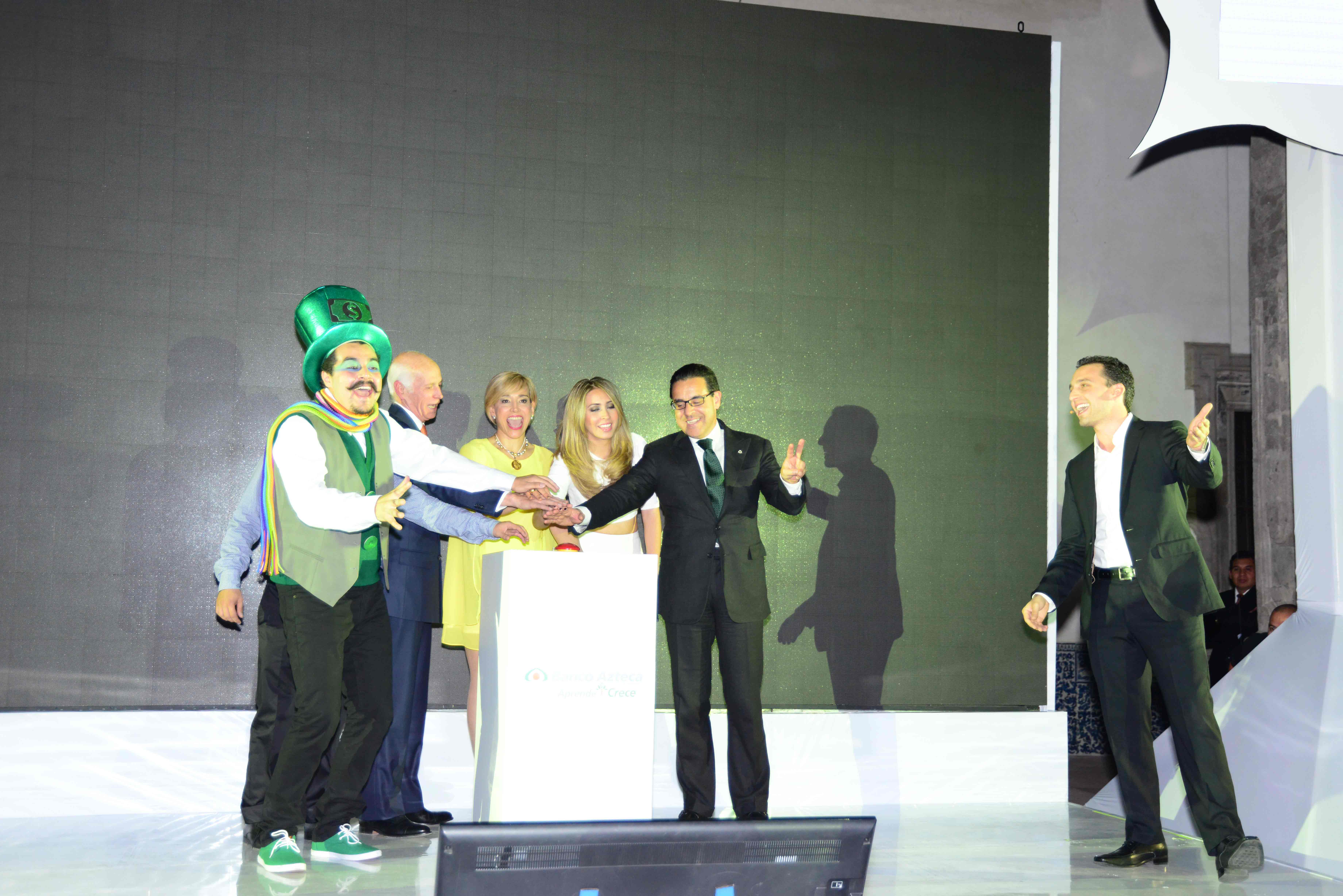 Banco Azteca MIDE 11.jpg